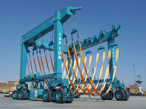 High Quality 700 Ton Travel Lift for Sale