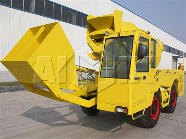 Self loading concrete transit mixer