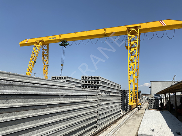 Gantry Crane For Handling Concrete Elements